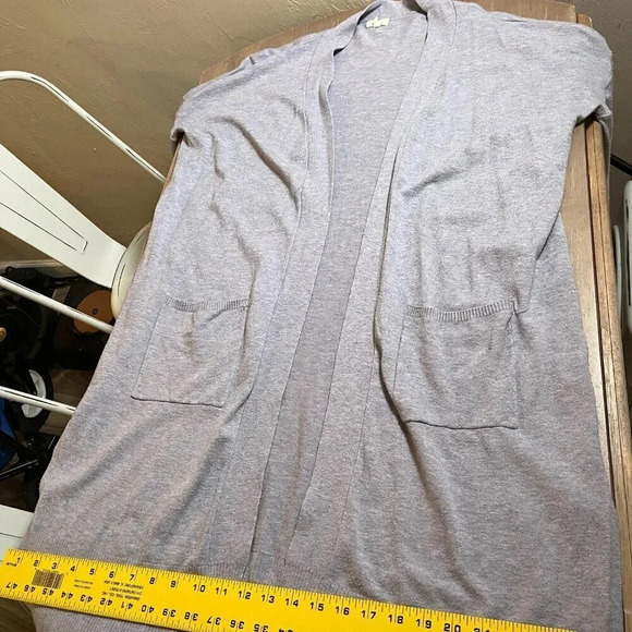 Women’s Debut Cardigan Size Large - Picture 6 of 8